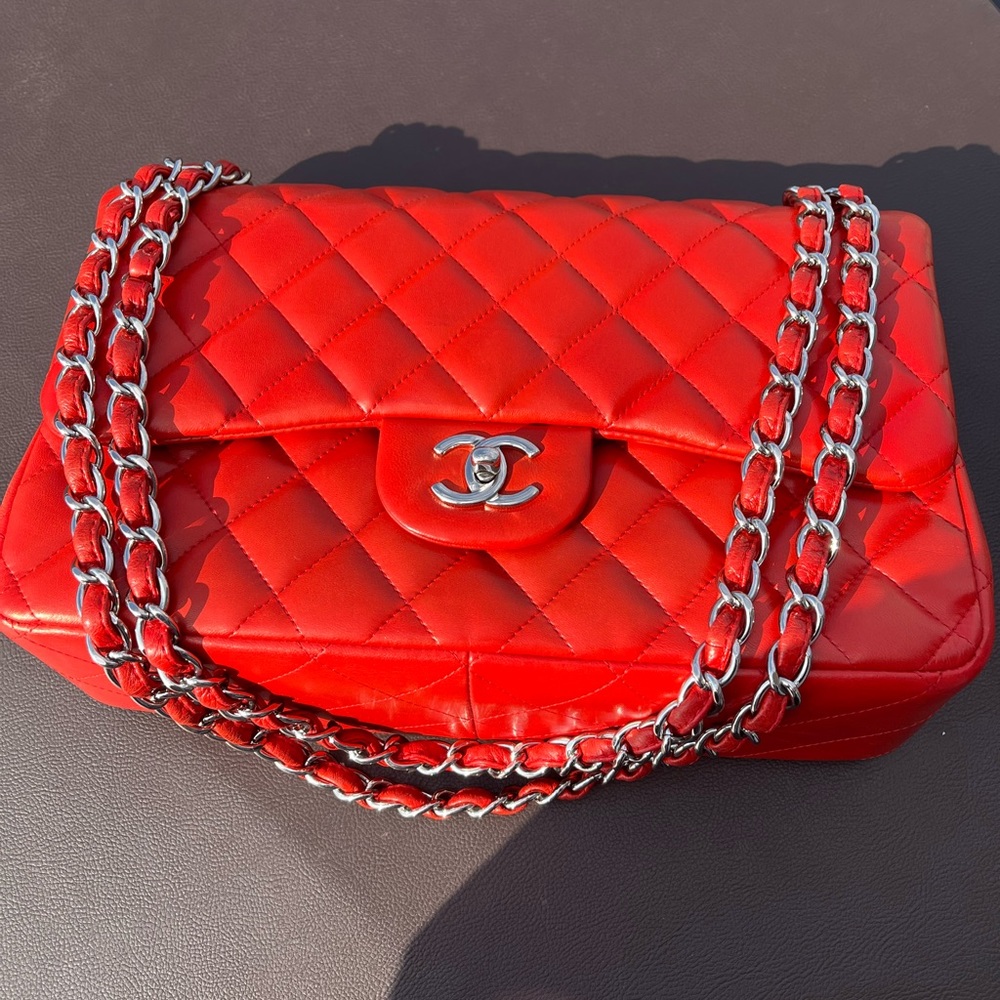 Chanel Quilted Jumbo Double Flap Bag - Picture 15 of 16